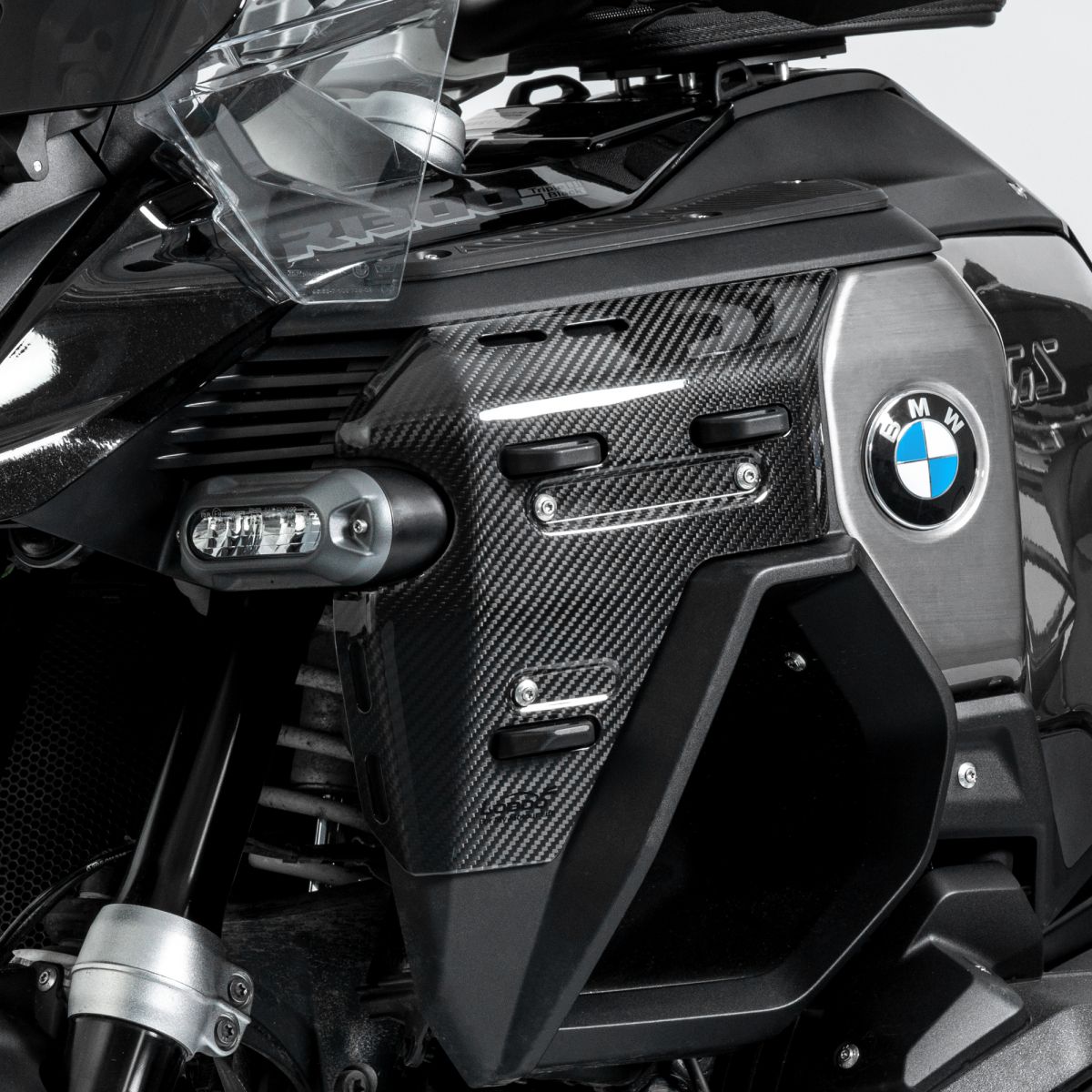 Tấm ốp hông carbon 1300 GSA Loboo CRC